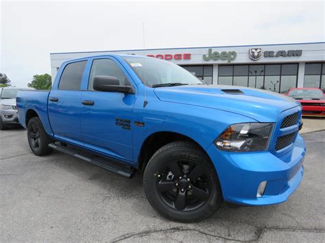 dodge ram 1500 blue.